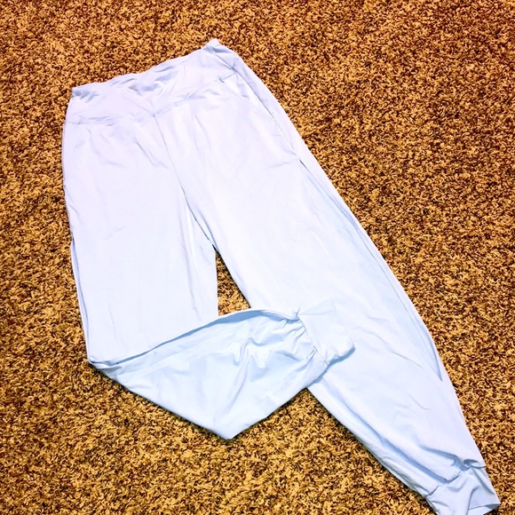 🐠HALARA High Waisted Side Pocket Cut Out Cool Touch Casual Joggers  XS | NWOT - Picture 6 of 11